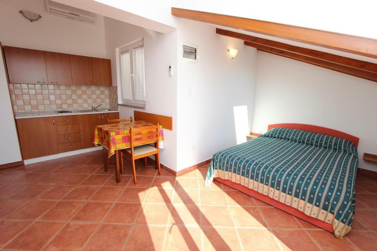 Apartments Elida Ровинь Экстерьер фото