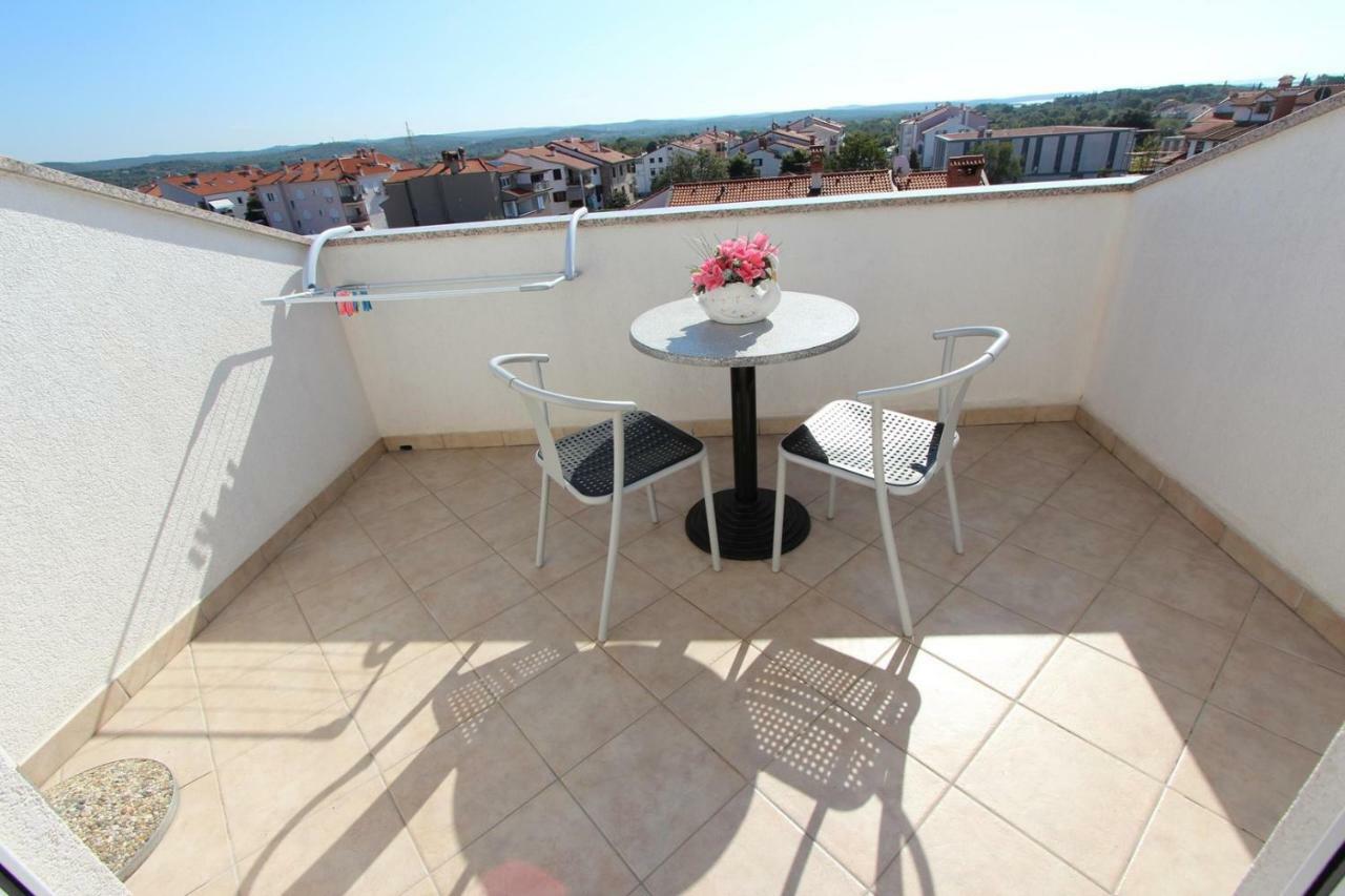 Apartments Elida Ровинь Экстерьер фото