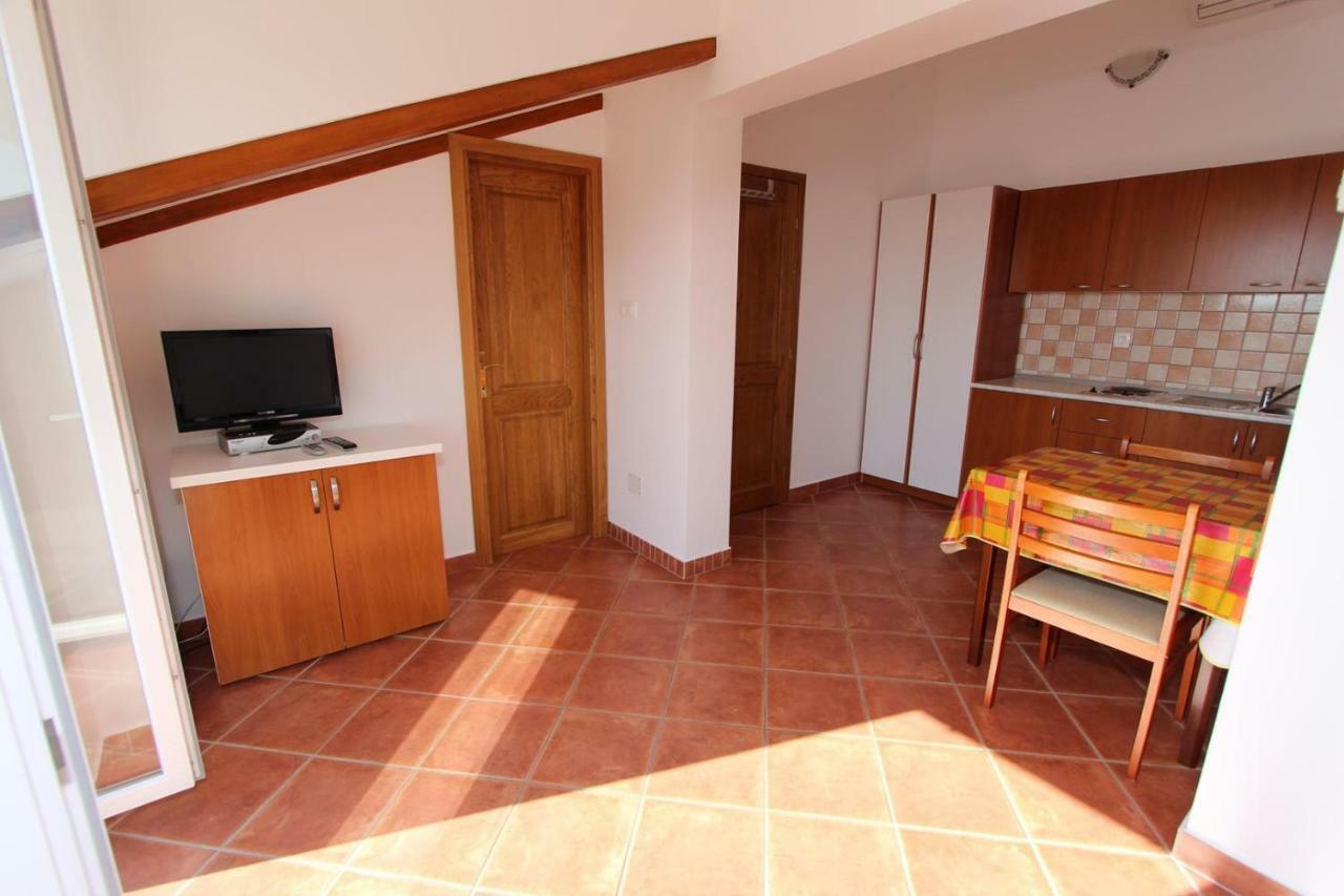 Apartments Elida Ровинь Экстерьер фото